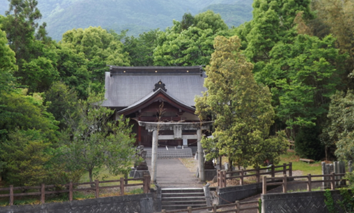 伊射奈美神社（いざなみじんじや）（式内社）